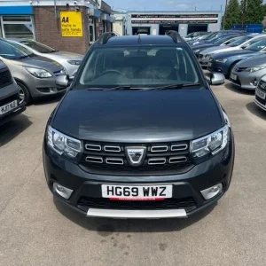 2020 Dacia Sandero Stepway Essential TCE Hatchback - Image 2