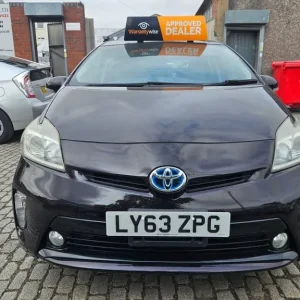 2013 Toyota Prius 1.8 Hybrid 5-seater Hatchback - Image 7