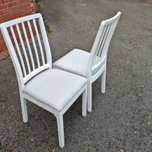2 IKEA Ekedalen White Chairs - Image 3
