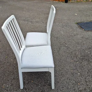 2 IKEA Ekedalen White Chairs - Image 4