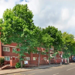3 bedroom split-level flat in Witchwood House, Corsham, Wiltshire