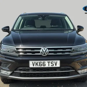 Volkswagen Tiguan 2.0 Tdi Bluemotion Tech Sel 5dr Diesel DSG - Image 2