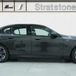 2025 BMW i5 eDrive40 M Sport 4-door electric - Image 3