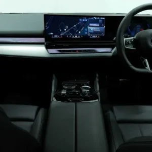 2025 BMW i5 eDrive40 M Sport 4-door electric - Image 5
