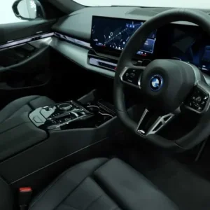2025 BMW i5 eDrive40 M Sport 4-door electric - Image 7
