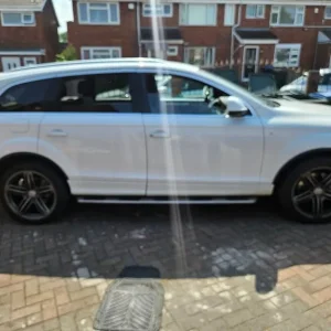 Audi Q7 3.0 TDI Quattro 1 Owner From New - Image 3