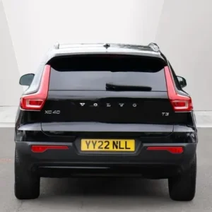 2022 Volvo XC40 T3 R-Design Estate Petrol Auto with Navigation and Cruise Control - Image 7