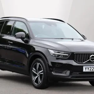 2022 Volvo XC40 T3 R-Design Estate Petrol Auto with Navigation and Cruise Control
