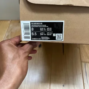 Nike Air Max 95 trainers size 5.5 - Image 7