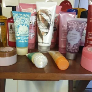 Toiletries miscellaneous - Image 3