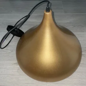 X4 brand new ceiling pendant lights - Image 2