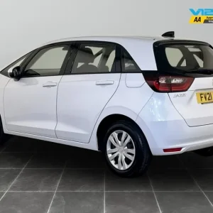 2021 Honda Jazz 1.5 i-MMD Hybrid SE 5-door Hatchback - Image 8