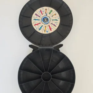 1967 Vintage Hotwheels 12 Cars Rally Case by Mattel - Image 3