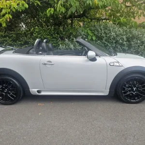 MINI ROADSTER COOPER S AUTOMATIC CONVERTIBLE - Image 2