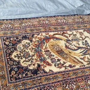 Wool rug 140cm x 1m - Image 4