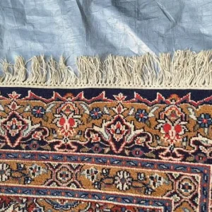 Wool rug 140cm x 1m - Image 7