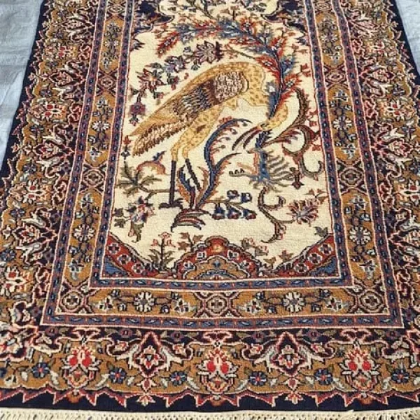 Wool rug 140cm x 1m