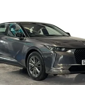 2022 DS 4 Puretech Bastille S/S Eat8 Hatchback - Image 2