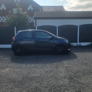 2015 Peugeot 108 28k miles - Image 2