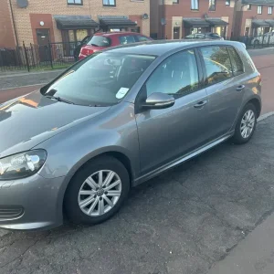 Volkswagen Golf Hatchback 2011 Manual 1598cc 5-door - Image 2
