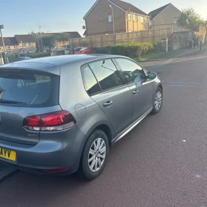 Volkswagen Golf Hatchback 2011 Manual 1598cc 5-door - Image 3