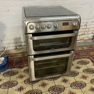 HotPoint Stainless Steel 60CM Gas Cooker With Oven and Grill - Image 2