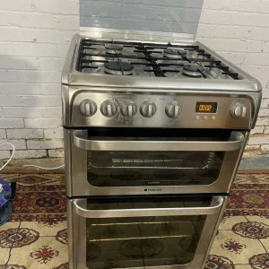 HotPoint Stainless Steel 60CM Gas Cooker With Oven and Grill - Image 5