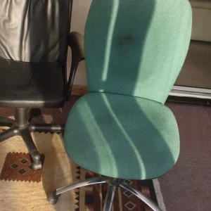 Office chair - Image 3