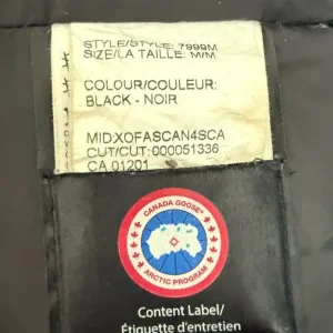 Canada Goose Chilliwack bomber -M - Image 4