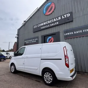 2022 Ford Transit Custom 2.0TDCI Limited EcoBlue L1 H1 SWB Low Roof - Image 5