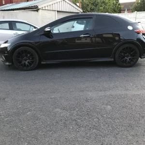 Honda Civic Type S GT Type R Replica 2.2 Diesel 2 Door - Image 2