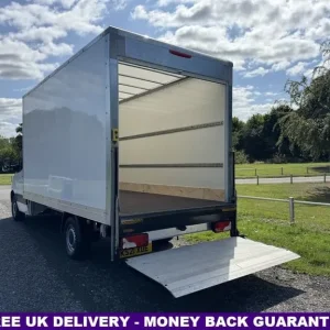 2021 Mercedes-Benz Sprinter 2.0 315Cdi LWB 3.5t with Luton Tail Lift (New Body) - Image 2