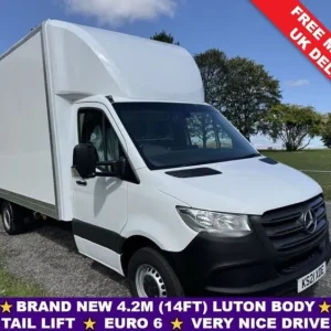 2021 Mercedes-Benz Sprinter 2.0 315Cdi LWB 3.5t with Luton Tail Lift (New Body)