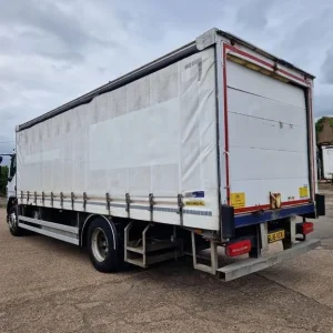 DAF LF 220 2016 24ft Curtainsider or Flat - Image 5