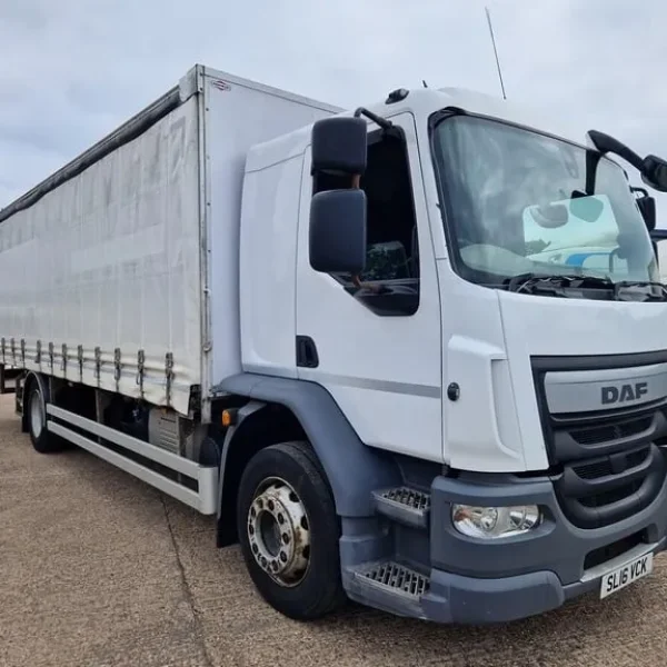 DAF LF 220 2016 24ft Curtainsider or Flat