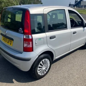 Fiat Panda 2009, 5-door, manual, 1108cc - Image 3