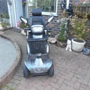 Sterling 8mph mobility scooter - Image 3