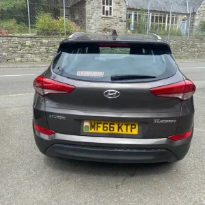 2016 Hyundai Tucson 1.7 CRDi Blue Drive SE Nav 5-door 2WD - Image 4