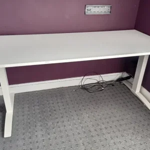 Large office desk - Image 2