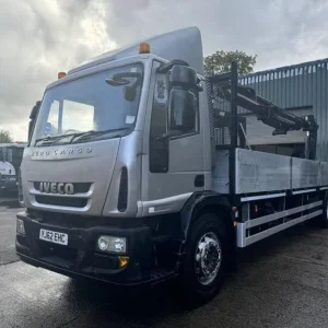 2013 IVECO EUROCARGO 180E25 CRANE VEHICLE - Image 2
