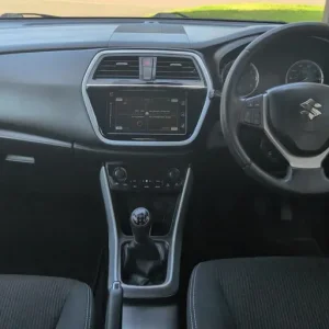 Suzuki Sx4 1.0 Boosterjet 5-door petrol manual with ABS and xenon lights - Image 4