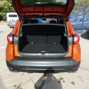 2014 Renault Captur 1.5 dCi Dynamique S MediaNav SUV - Image 8