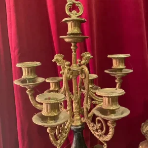 Clock and matching candelabras - Image 3