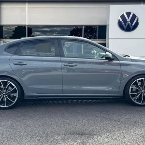 2019 Hyundai i30 2.0 T-GDi N Performance Fastback 5-door hatchback - Image 3