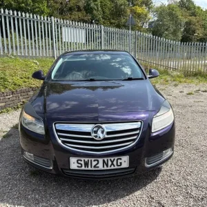 2012 Vauxhall Insignia 2.0 CDTi SRi 5-door hatchback - Image 2