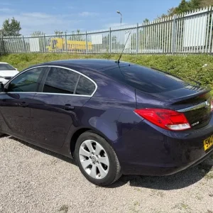 2012 Vauxhall Insignia 2.0 CDTi SRi 5-door hatchback - Image 4