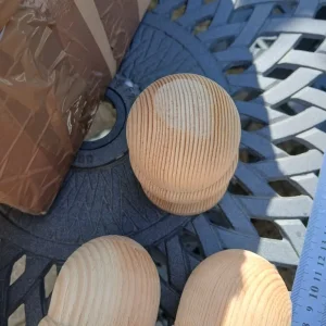 16 Solid Softwood Acorn Newel Post Caps – Job Lot - Image 4
