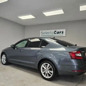 2019 Skoda Octavia 2.0 TDI SE L Hatchback - Image 2