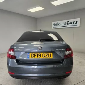 2019 Skoda Octavia 2.0 TDI SE L Hatchback - Image 7