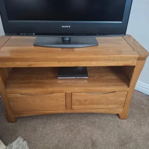 Oak Corner TV Unit and Side Unit
